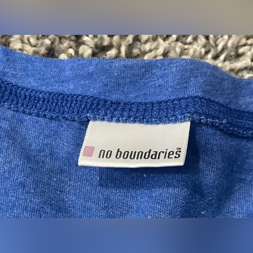 Vintage No Boundaries I Dumped A Cute Basketball Player Shirt Blue V Neck - Picture 5 of 7